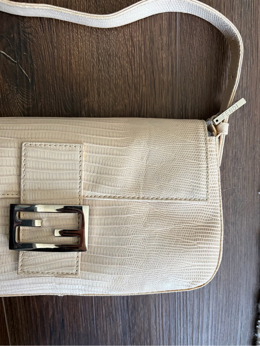 Rare Pink Lizard Exotic Vintage Fendi Baguette - Picture 8 of 17